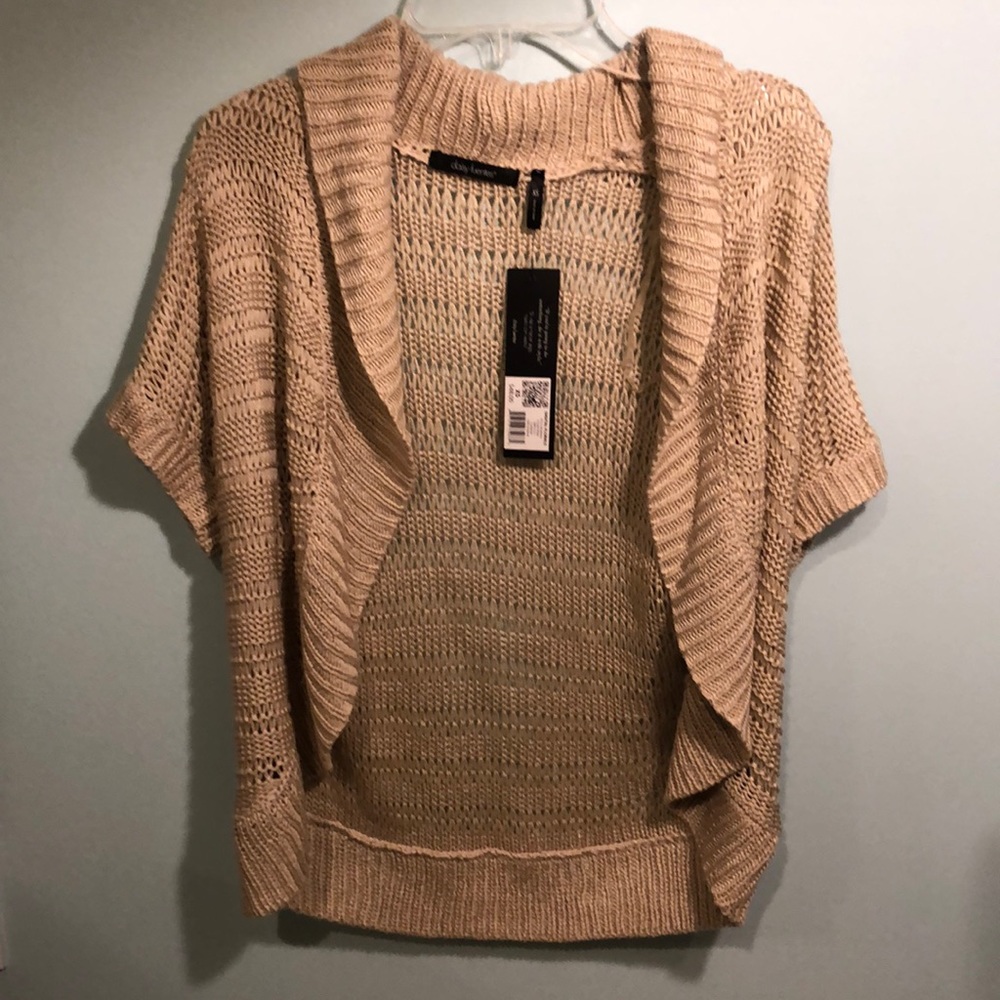 Cream Knit Short-Sleeve Cardigan